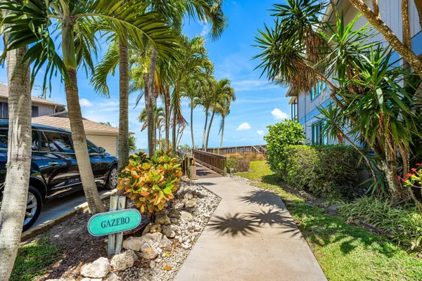 $399,000 | 5662 Southeast Schooner Oaks Way, Stuart, FL 34997