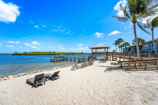 $399,000 | 5662 Southeast Schooner Oaks Way, Stuart, FL 34997