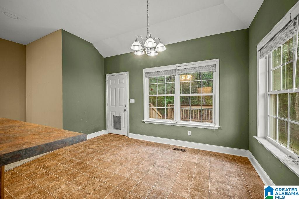 172 Miranda Road Warrior, AL 35180 - Photo 11 of 26