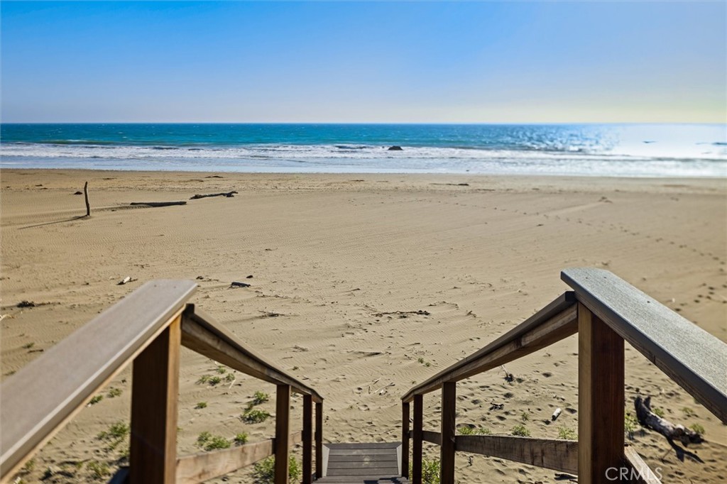 3448 Studio Drive Cayucos, CA 93430 - Photo 28 of 47 a view of ocean view and mountain