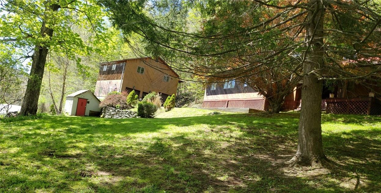 565 North Branch Callicoon Center Road North Branch, NY 12766 - Photo 1 of 1 Main and garage