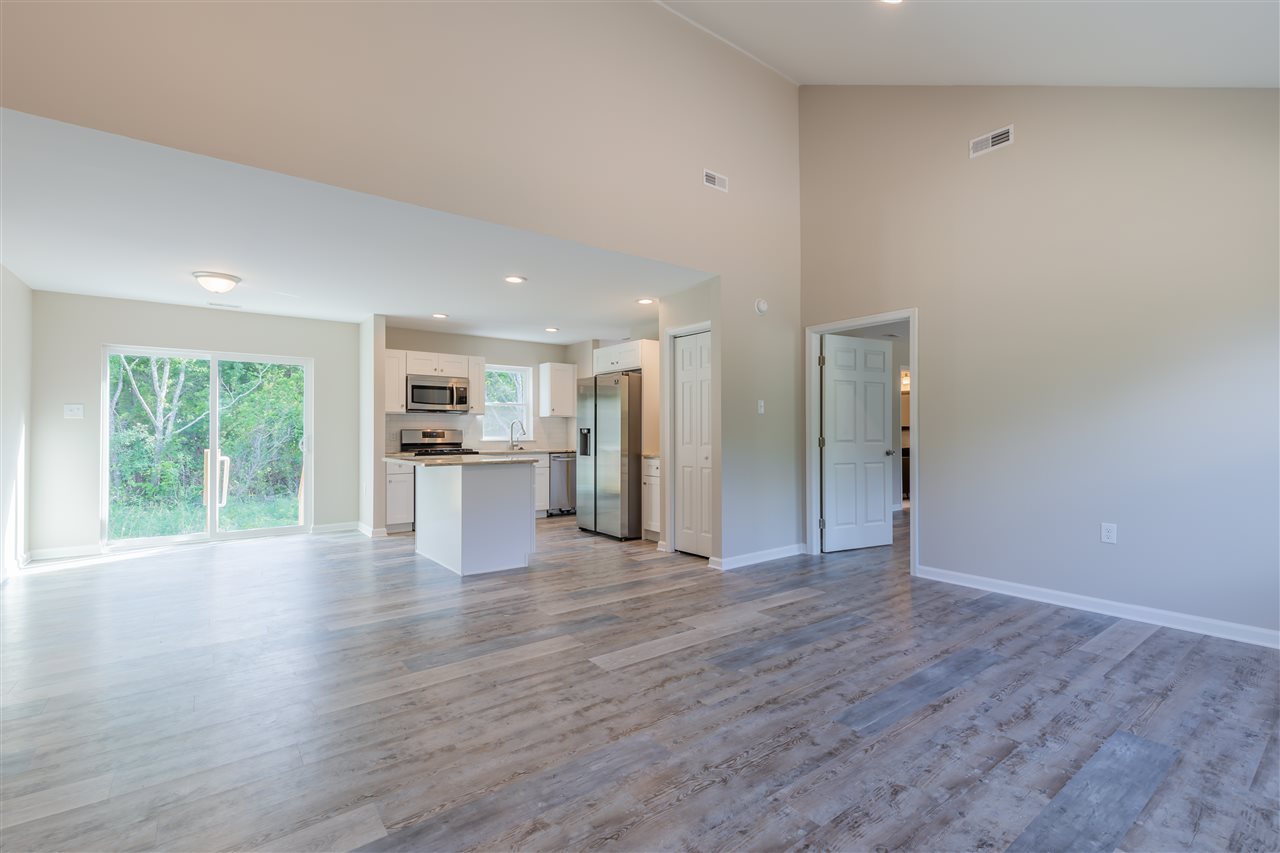 205 Reeves Street Whitesboro, NJ 08210 - Photo 3 of 24