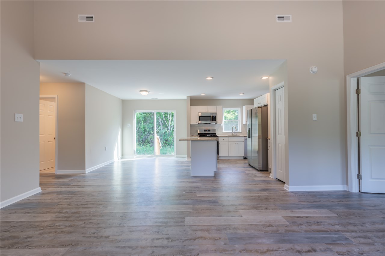 205 Reeves Street Whitesboro, NJ 08210 - Photo 4 of 24