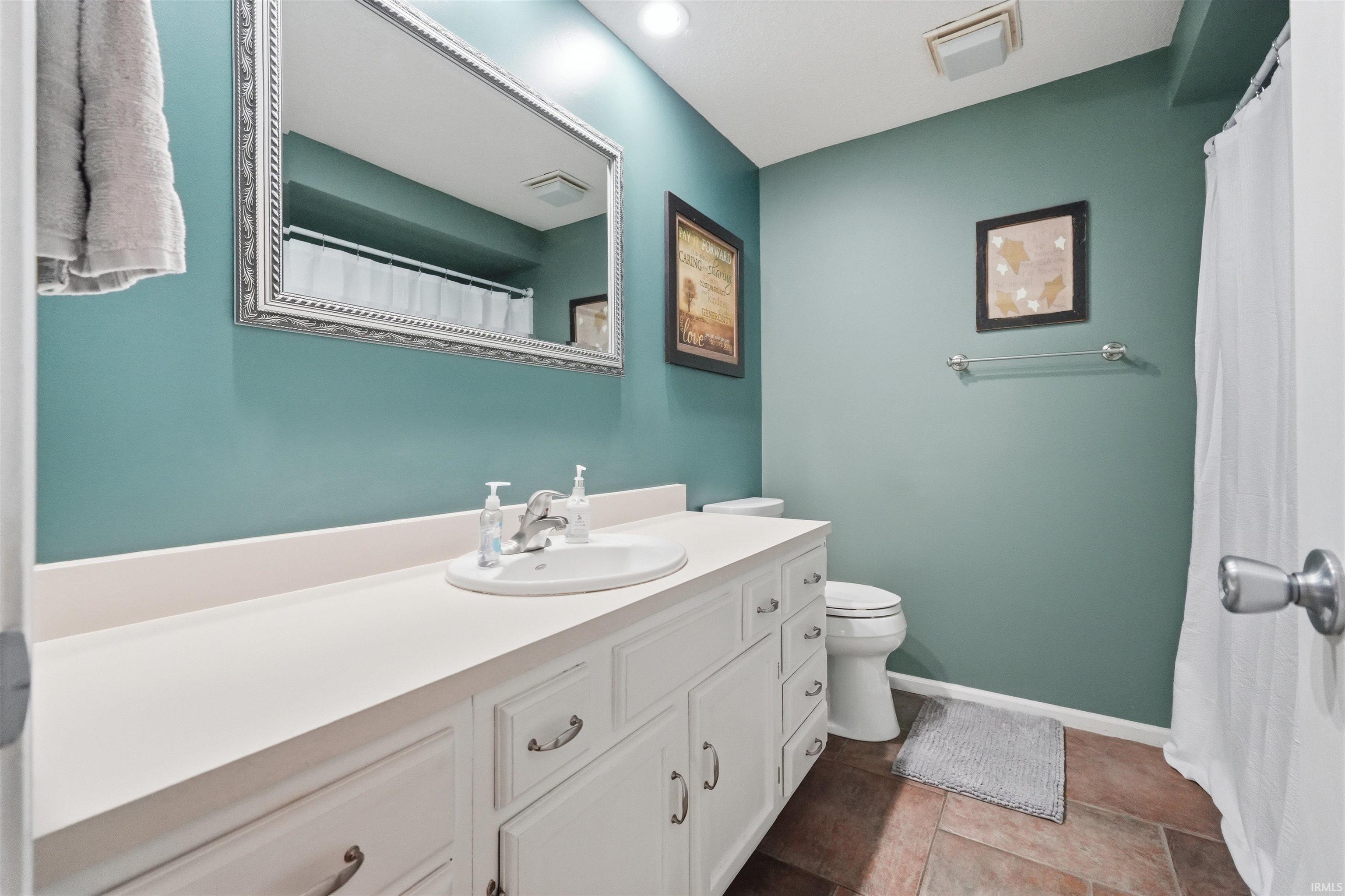 9804 Gerig Road Leo, IN 46765 - Photo 12 of 36 Gallery Image 12