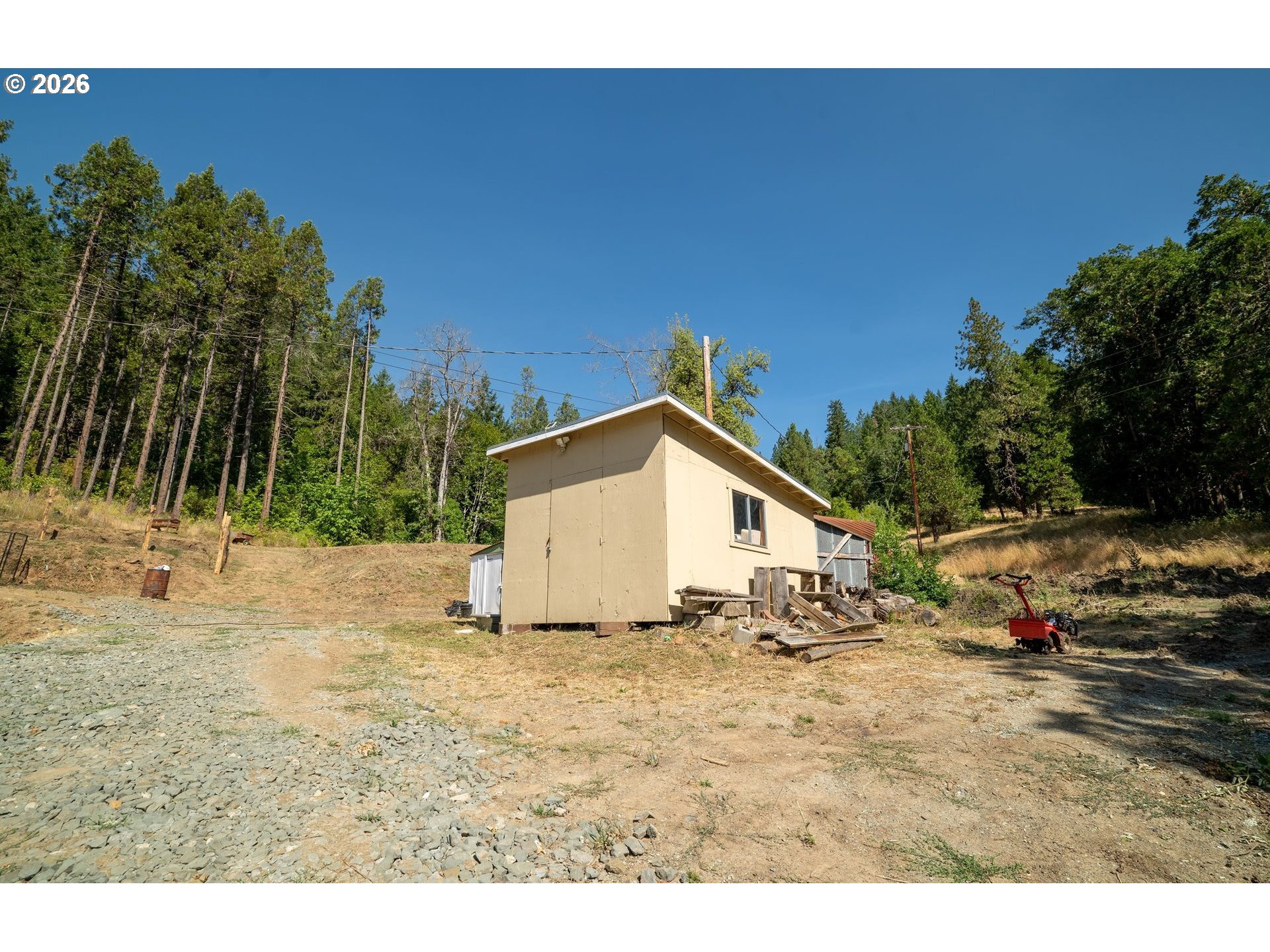 3902 South Myrtle Road Myrtle Creek, OR 97457 - Photo 41 of 44