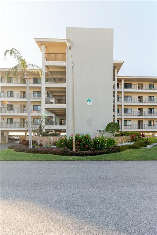 8211 Brent Street, Unit 828 Port Richey, FL 34668 - Photo 27 of 75 a front view of a building