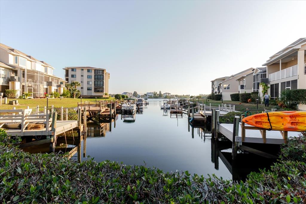 8211 Brent Street, Unit 828 Port Richey, FL 34668 - Photo 6 of 75