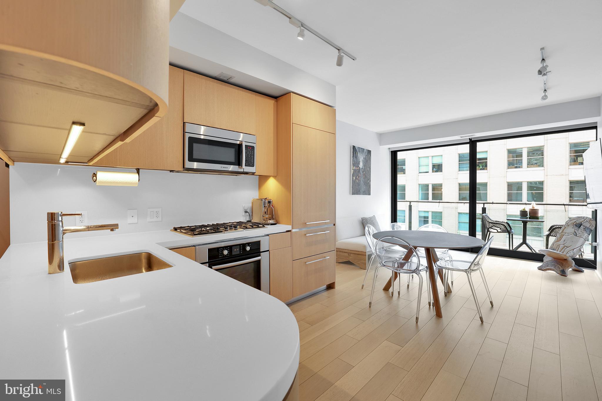 925 H Street Northwest, Unit 506 Washington, DC 20001 - Photo 2 of 36