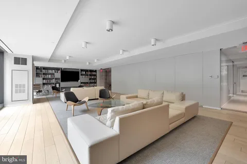 $875,000 | 925 H Street Northwest, Unit 506, Washington, DC 20001