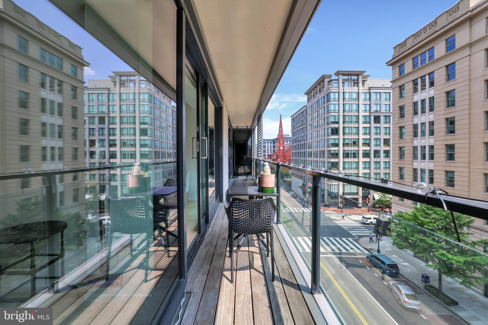 925 H Street Northwest, Unit 506 Washington, DC 20001 - Photo 6 of 36