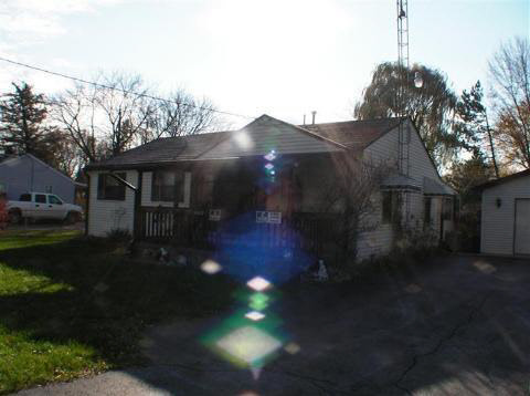 4432 East Coldwater Road Flint, MI 48506 - Photo 5 of 11 20144779-4.JPG