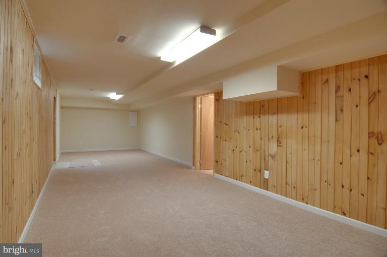 6448 Forest Road Cheverly, MD 20785 - Photo 12 of 29 Recreation Room