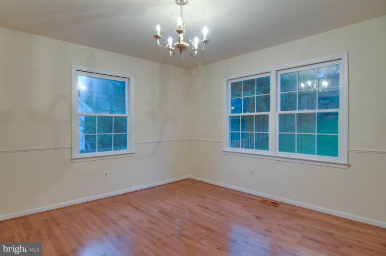 6448 Forest Road Cheverly, MD 20785 - Photo 22 of 29 Dining Room