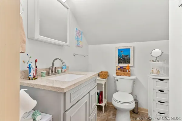 $479,900 | 117-119 St Michaels Avenue, Madison, IN 47250