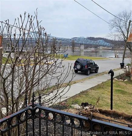 $479,900 | 117-119 St Michaels Avenue, Madison, IN 47250