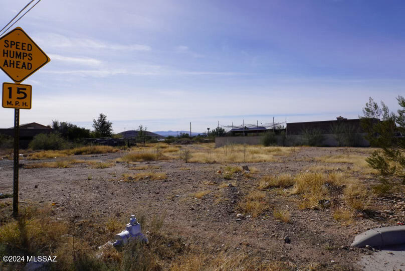 6802 South Missiondale Road, Unit 3 Tucson, AZ 85756 - Photo 2 of 6