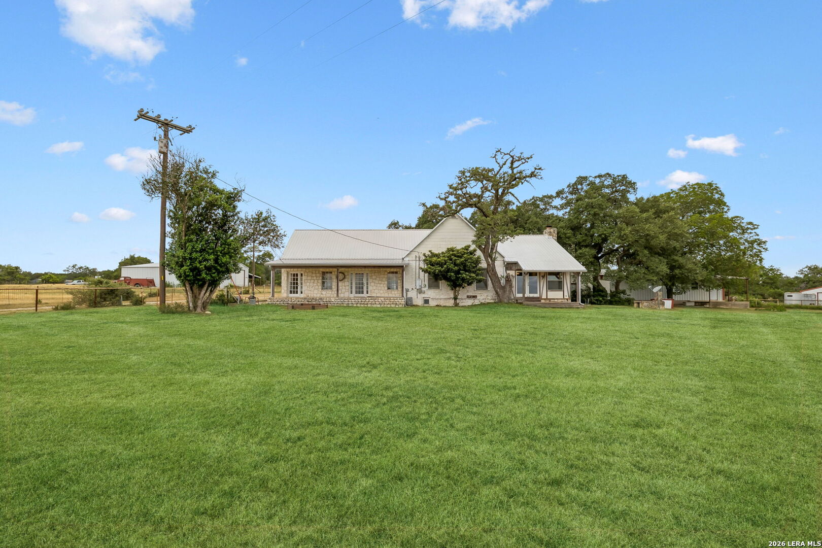 48 Holiday Road Comfort, TX 78013 - Photo 44 of 49 Gallery Image 44