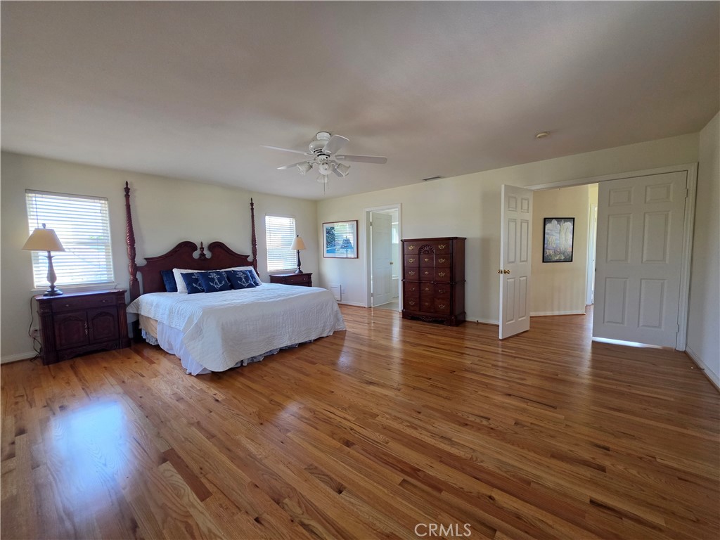 11541 Donovan Road Rossmoor, CA 90720 - Photo 13 of 51 Primary Suite with h