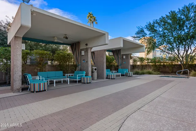 $750,000 | 2323 North Central Avenue, Unit 1404, Phoenix, AZ 85004