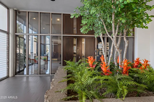 $750,000 | 2323 North Central Avenue, Unit 1404, Phoenix, AZ 85004