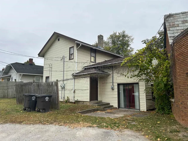 $163,500 | 2604 Sherman Boulevard, Fort Wayne, IN 46808