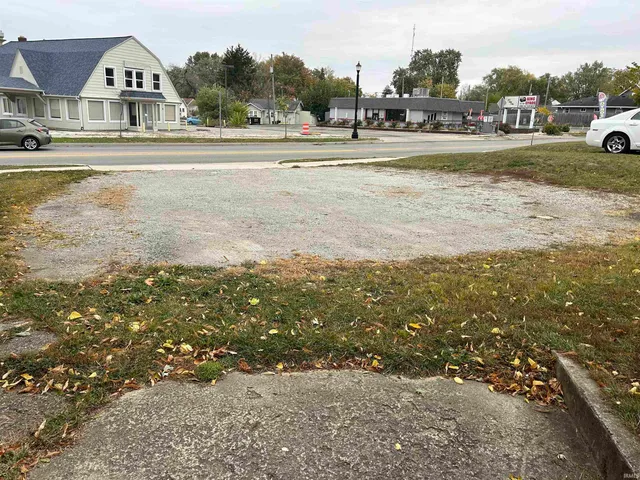 $163,500 | 2604 Sherman Boulevard, Fort Wayne, IN 46808