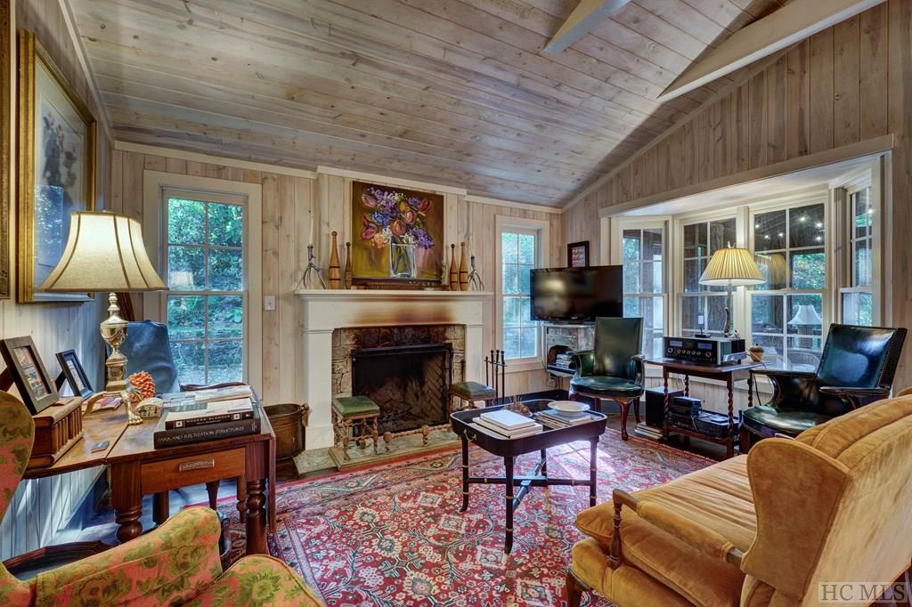 144 Picklesimer Road Highlands, NC 28741 - Photo 5 of 23 Gallery Image 5