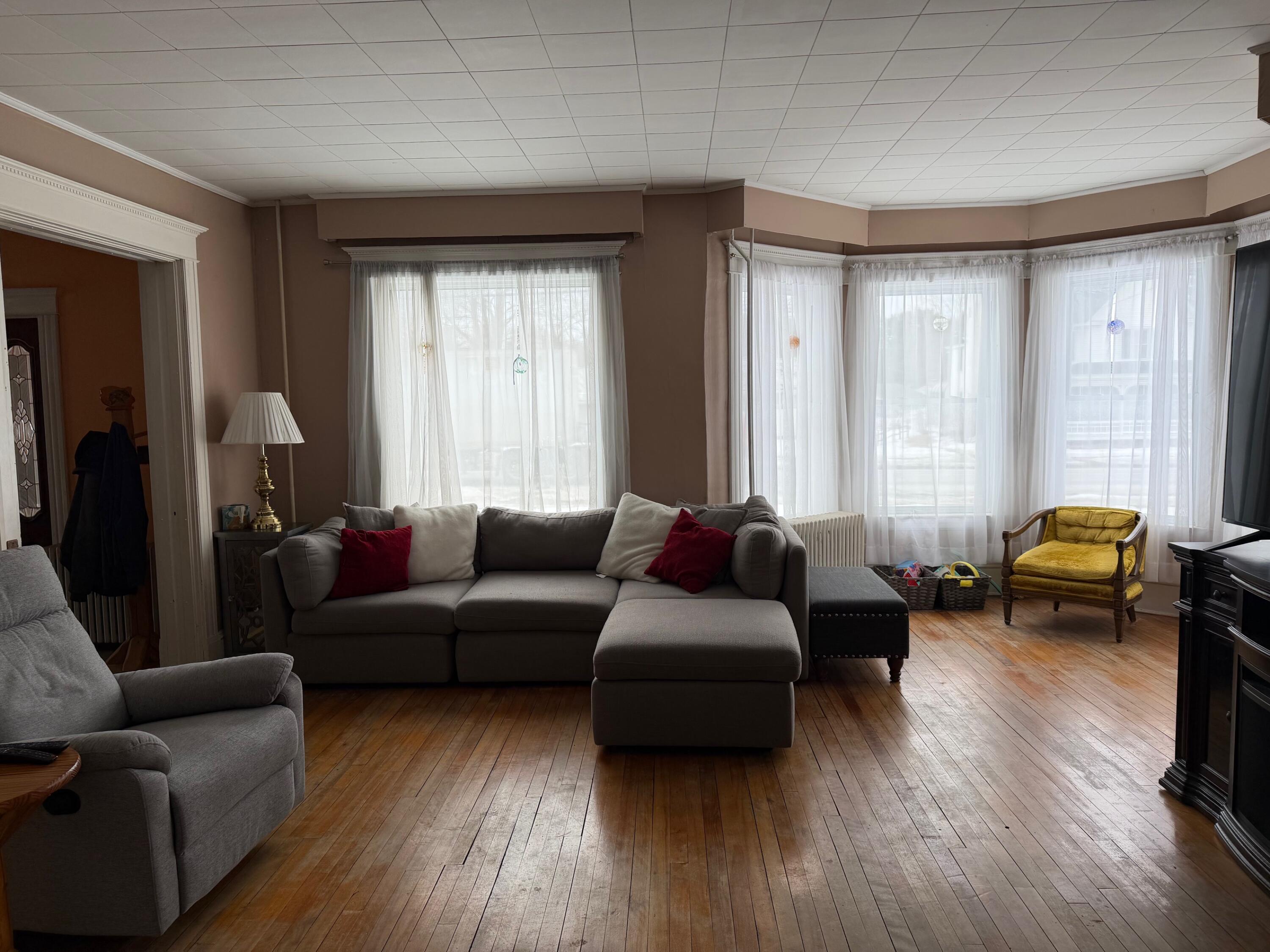 3012 North Main Street Peru, NY 12972 - Photo 8 of 42 3012 Main Livingroom 1