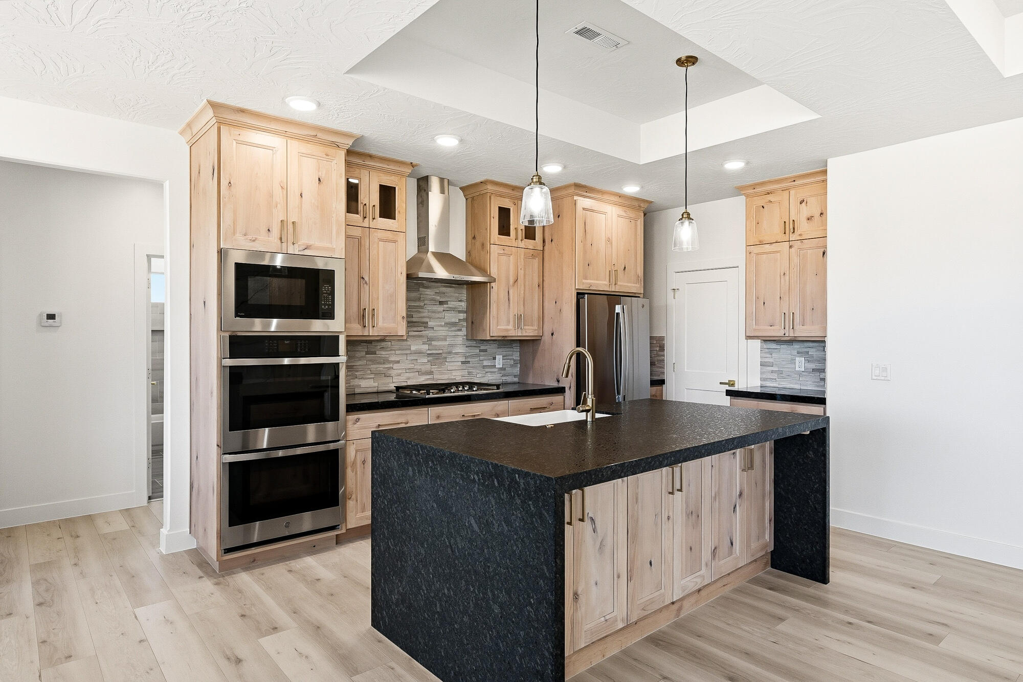 4192 West Midvalley Road Cedar City, UT 84721 - Photo 11 of 59 4192 W Midvalley Updates-16