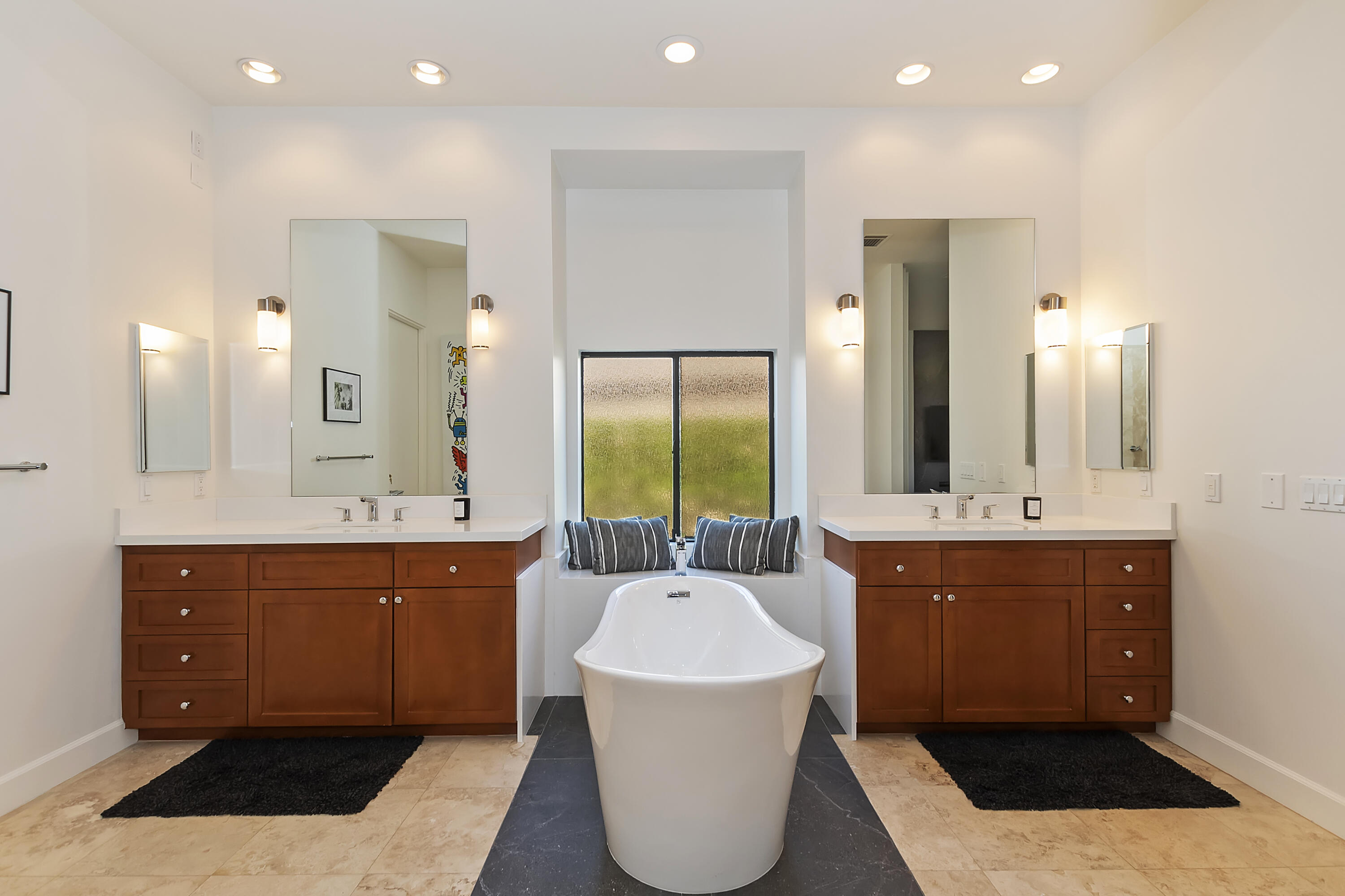 55650 Cherry Hills Drive La Quinta, CA 92253 - Photo 44 of 66 045_Master Bathroom