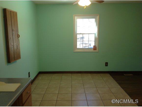 33 Pole Miller Road Brevard, NC 28712 - Photo 4 of 13 Gallery Image 4