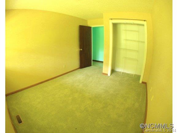 33 Pole Miller Road Brevard, NC 28712 - Photo 8 of 13 Gallery Image 8