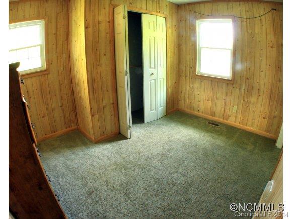 33 Pole Miller Road Brevard, NC 28712 - Photo 9 of 13 Gallery Image 9