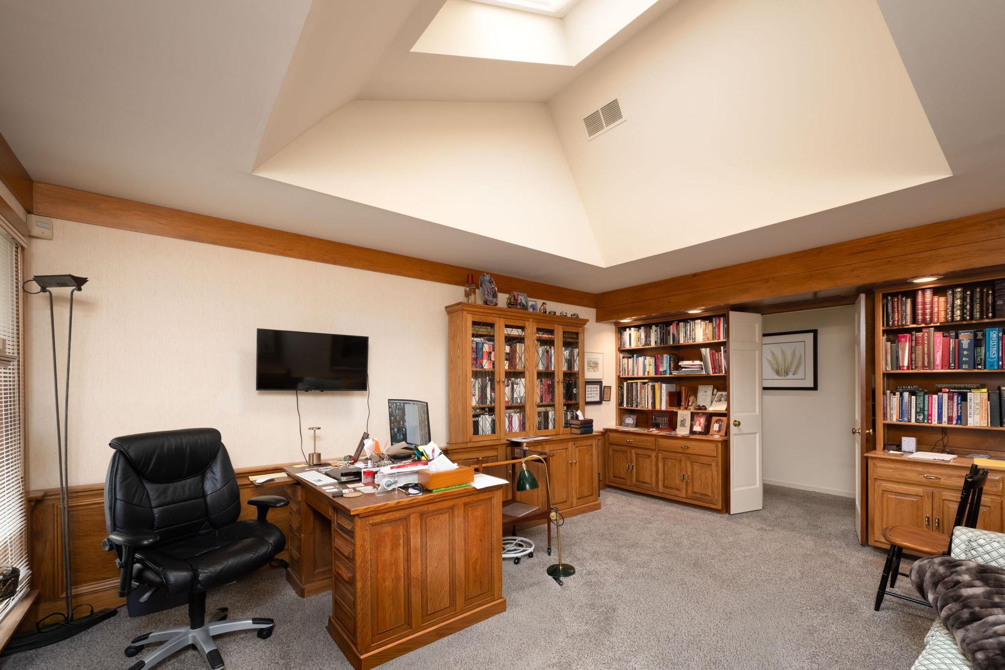 2820 Wind Pump Road Fort Wayne, IN 46804 - Photo 13 of 35