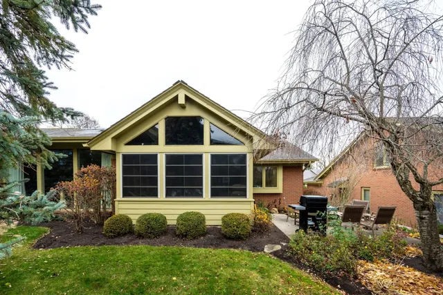 $355,000 | 2820 Wind Pump Road, Fort Wayne, IN 46804