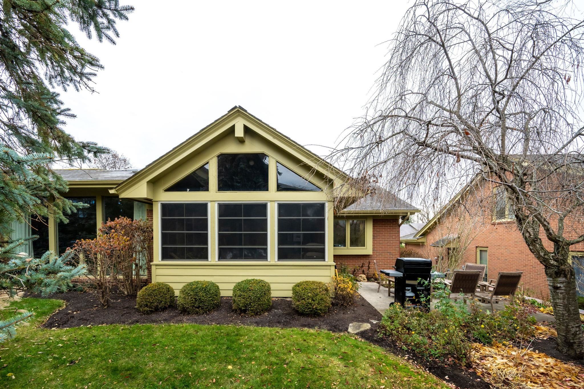 2820 Wind Pump Road Fort Wayne, IN 46804 - Photo 6 of 35