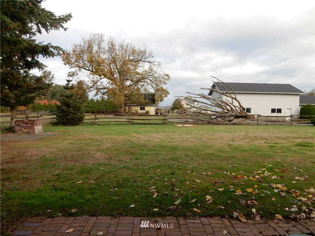 412 East Wiser Lake Road Lynden, WA 98264 - Photo 17 of 20 Gallery Image 17