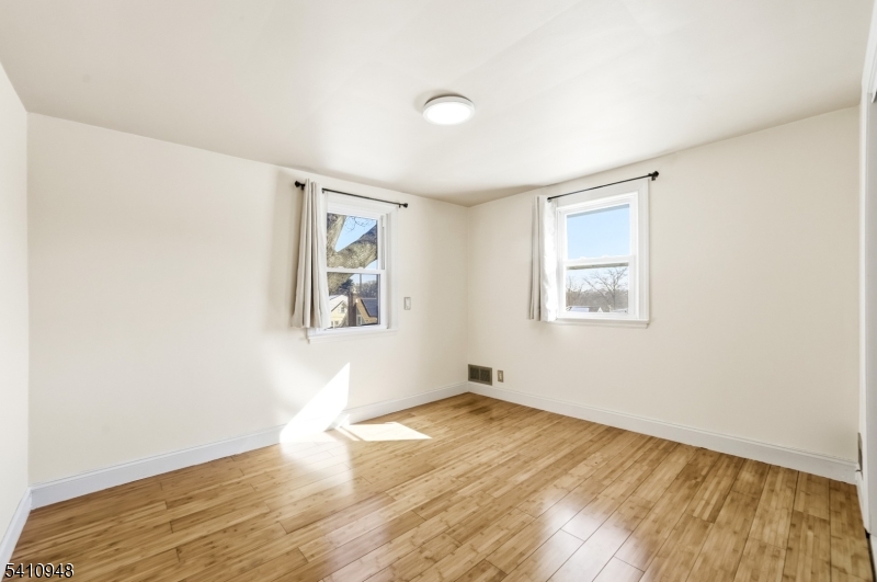 65 Ridge Avenue Bloomfield, NJ 07003 - Photo 18 of 25