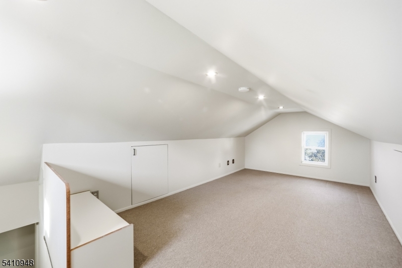 65 Ridge Avenue Bloomfield, NJ 07003 - Photo 20 of 25