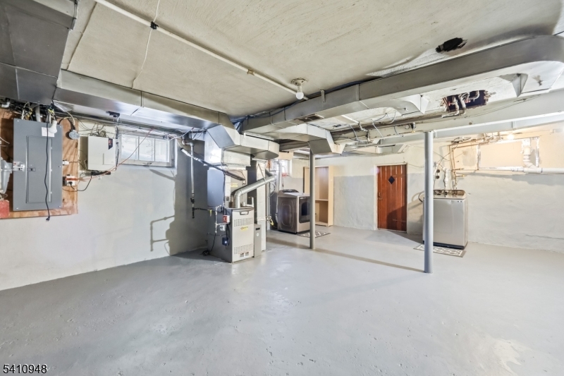 65 Ridge Avenue Bloomfield, NJ 07003 - Photo 21 of 25