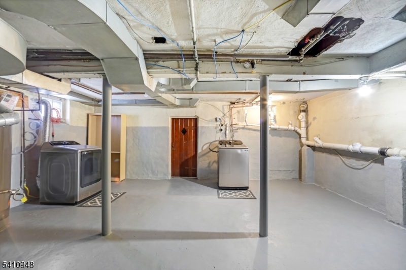 65 Ridge Avenue Bloomfield, NJ 07003 - Photo 22 of 25