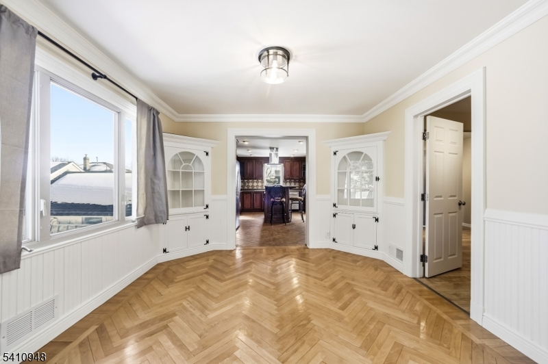 65 Ridge Avenue Bloomfield, NJ 07003 - Photo 5 of 25