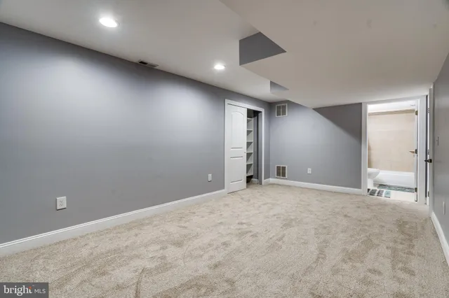 $933,000 | 219 Maxwell Avenue, Hightstown, NJ 08520