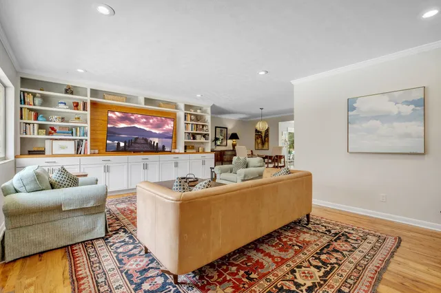 $569,000 | 2214 Thomasville Road, Tallahassee, FL 32308