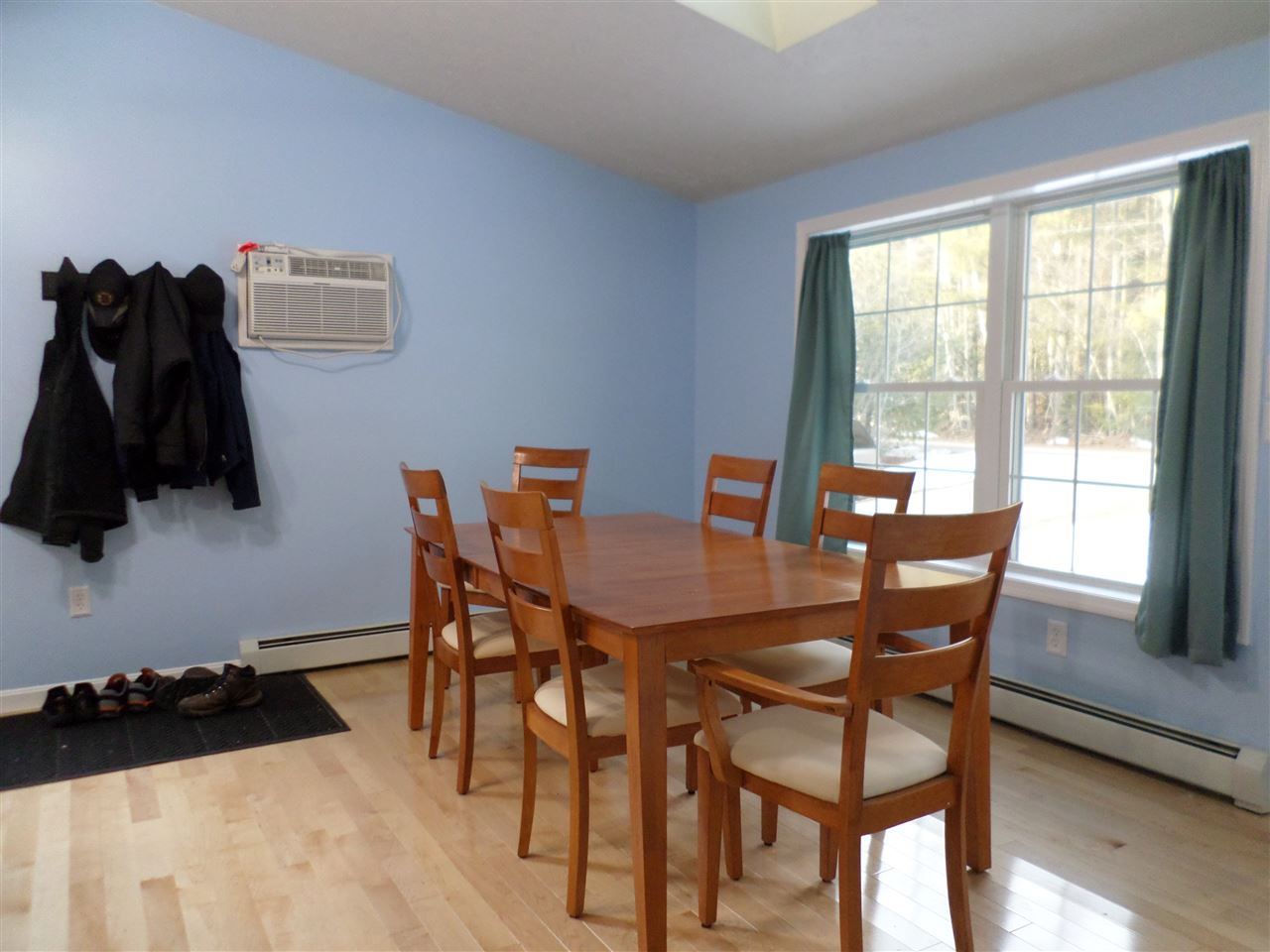 35 Stuart Lane Lebanon, ME 04027 - Photo 3 of 22
