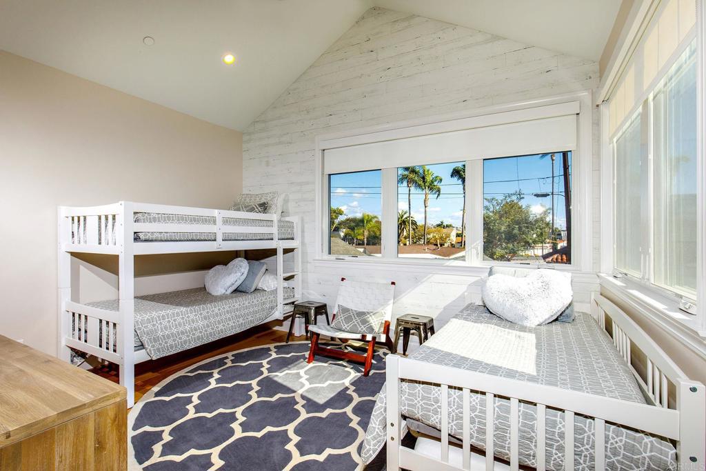 365 H Coronado, CA 92118 - Photo 26 of 34