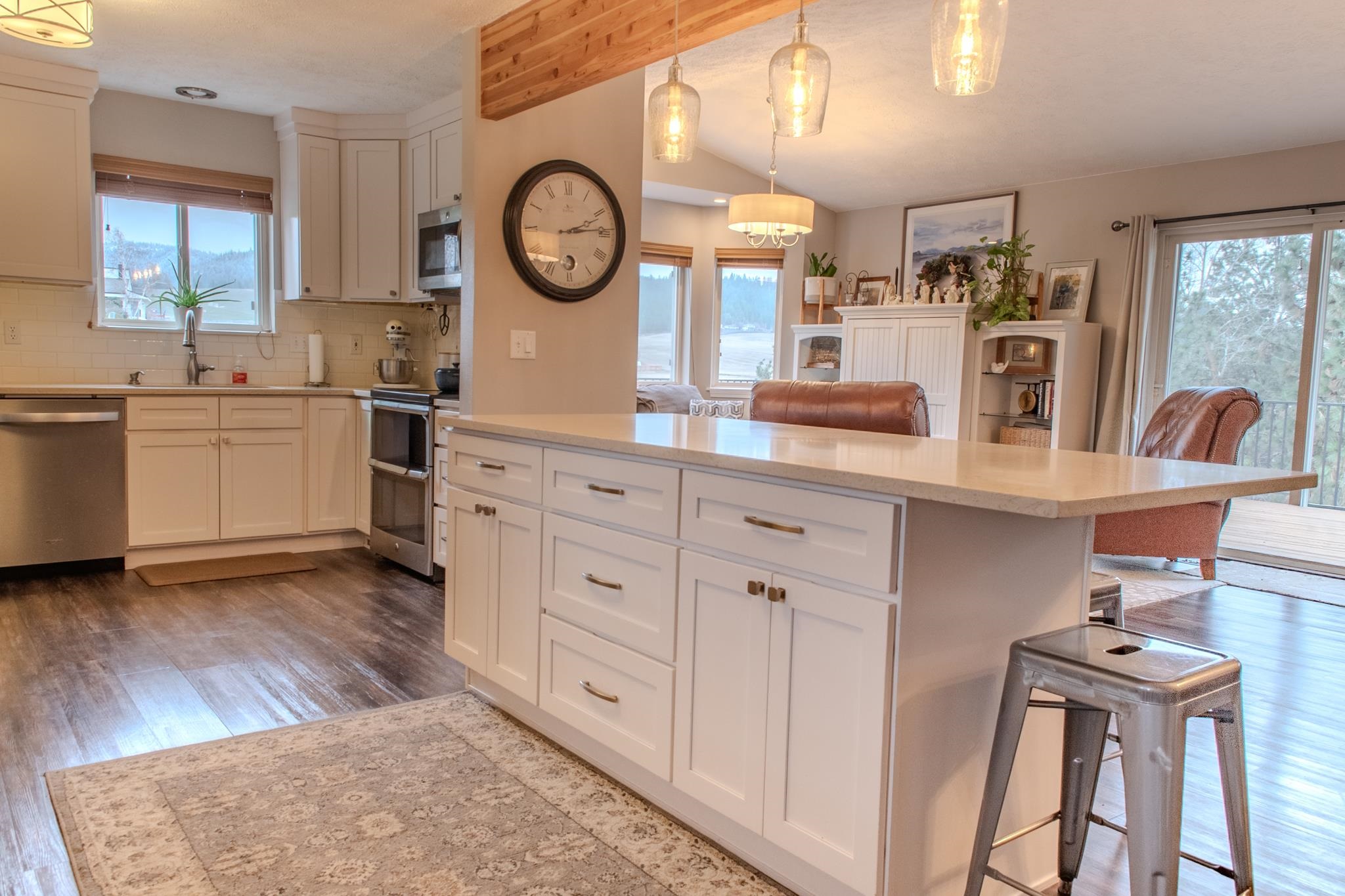 14420 East Meadows Road Mica, WA 99023 - Photo 14 of 32