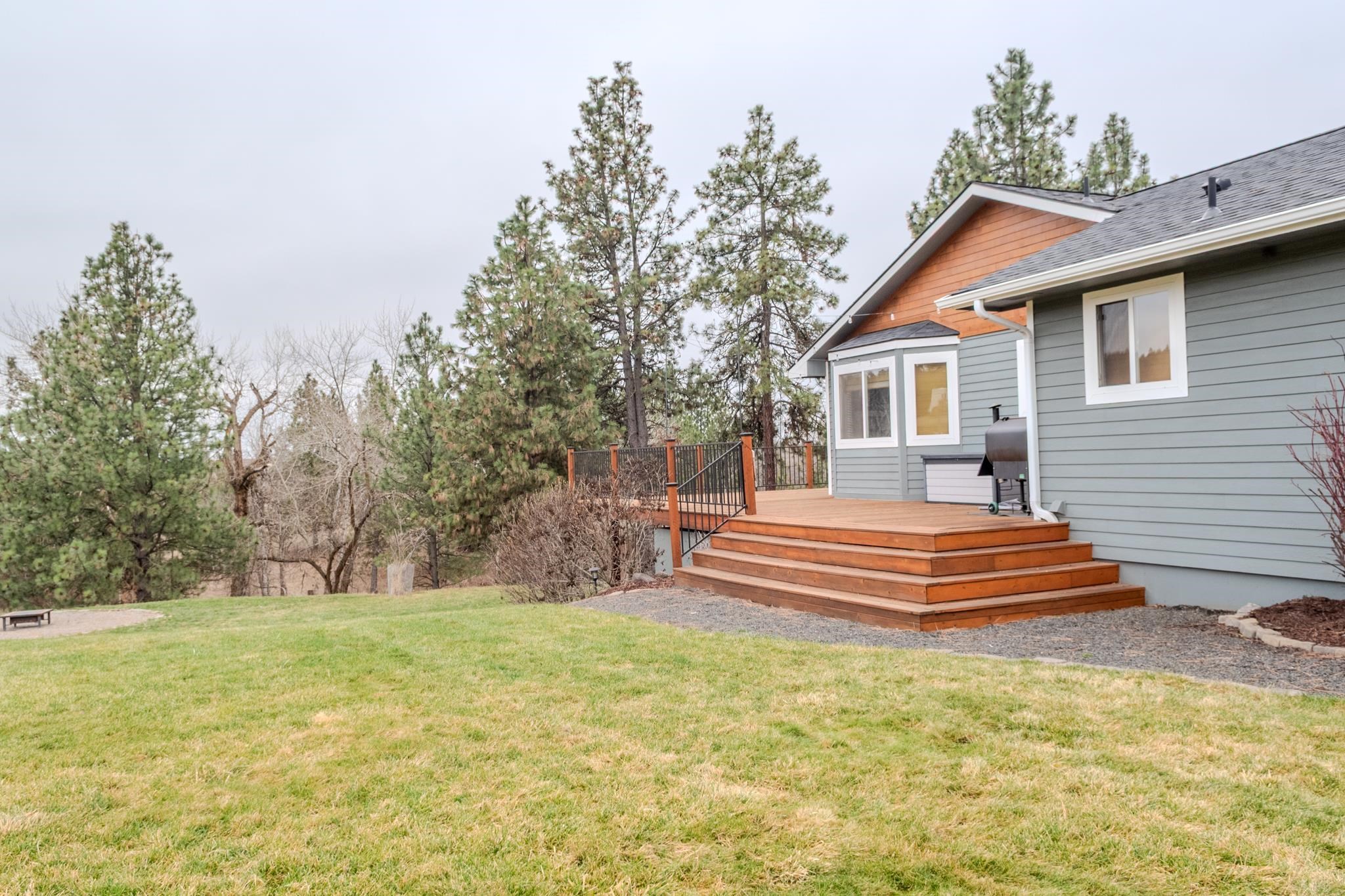 14420 East Meadows Road Mica, WA 99023 - Photo 27 of 32