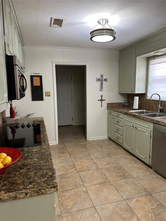 405 North Elm Street Comanche, TX 76442 - Photo 10 of 30