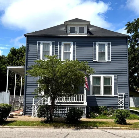 $184,000 | 227 South 7th Street, Vincennes, IN 47591